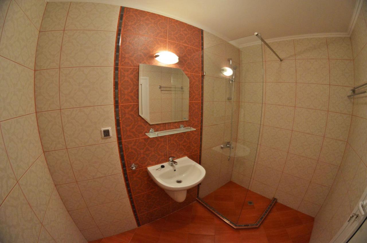 Central West Hotel Софія Екстер'єр фото